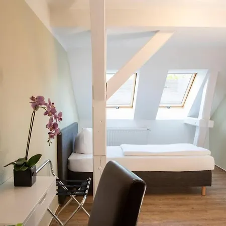 Schlossblick * Güstrow