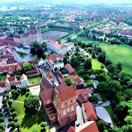 Schlossblick * 구슈트로프