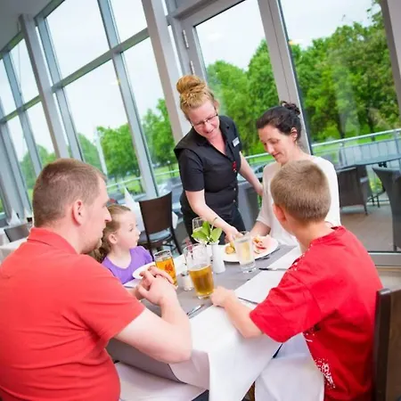 Schlossblick 아파트 구슈트로프